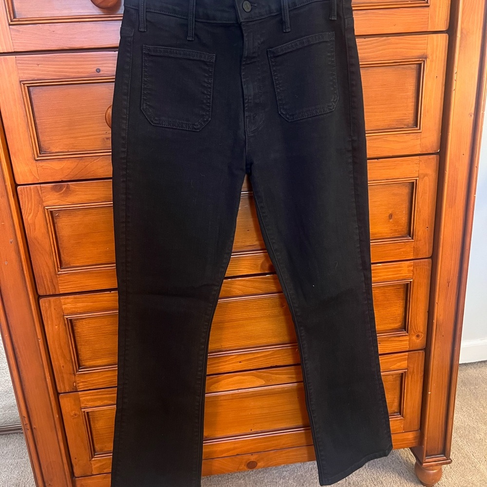 Mother Patch Pocket Insider Ankle Jeans in Pitch size 28